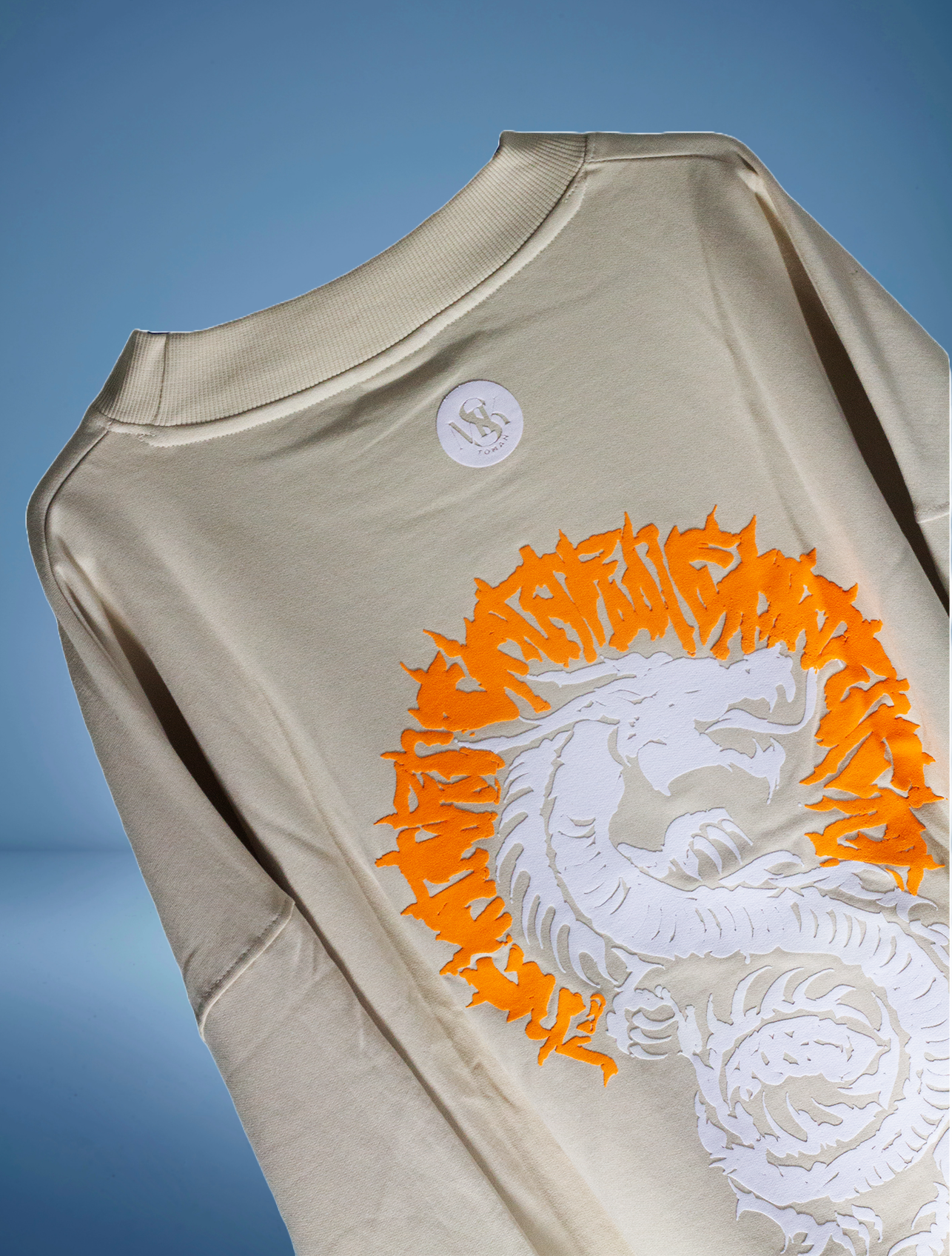 POWER OF MYTHICAL WISDOM DRAGON BEIGE SWEATSHIRT